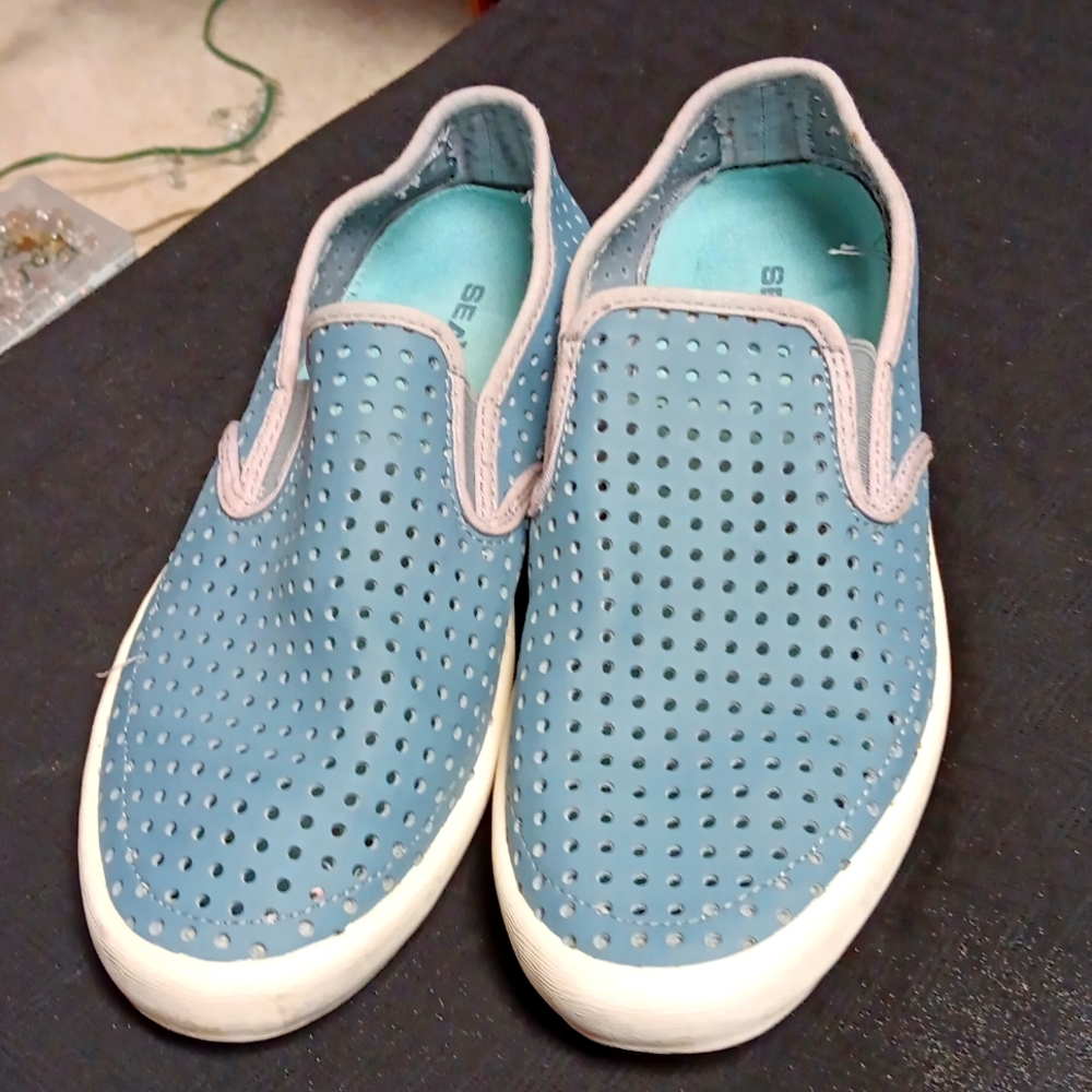 Men's SeaVees light blue slip on top-sider